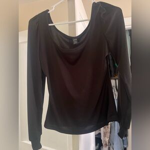 Pretty black long sleeved shirt